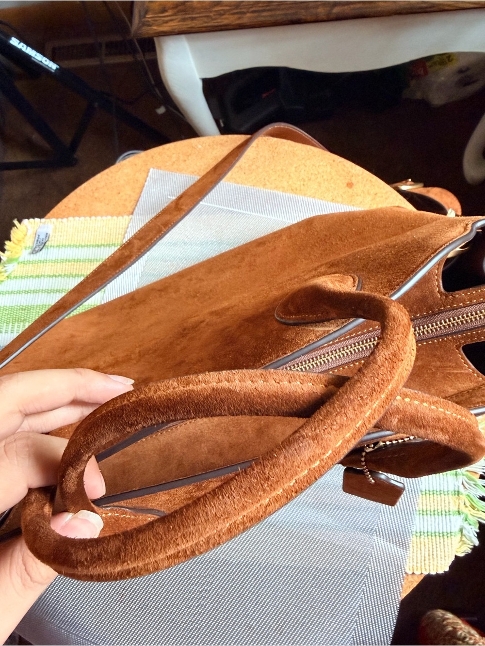 Coach empire carryall 40 Suede with Leather Tag (Fall bag πππ)! - Picture 6 of 12